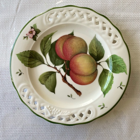 Multimotif Fruit & Flowers, Pierced plate - Picture 1 of 4